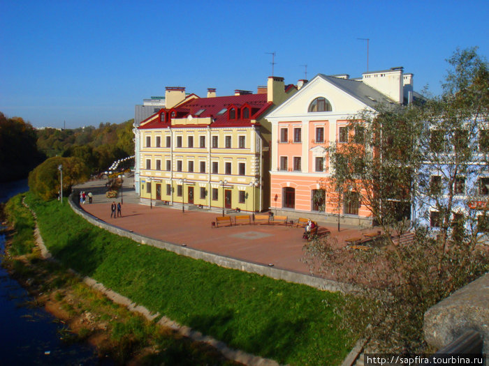 Вокруг окольного города. Псков, Россия