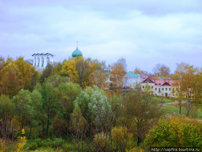 Вокруг окольного города. Псков, Россия