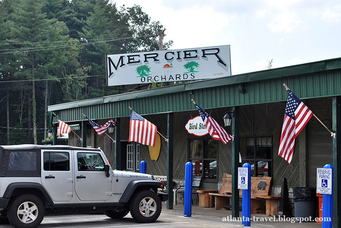 яблоки в Mercier Orchards Apples Штат Джорджия, CША