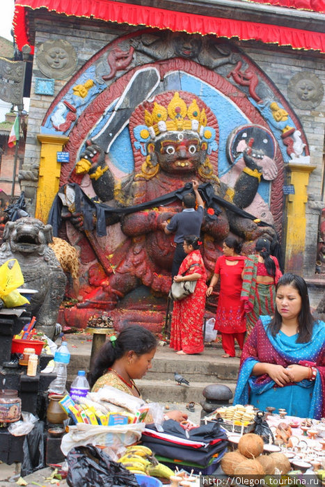 Чёрный Бхайрава Катманду, Непал