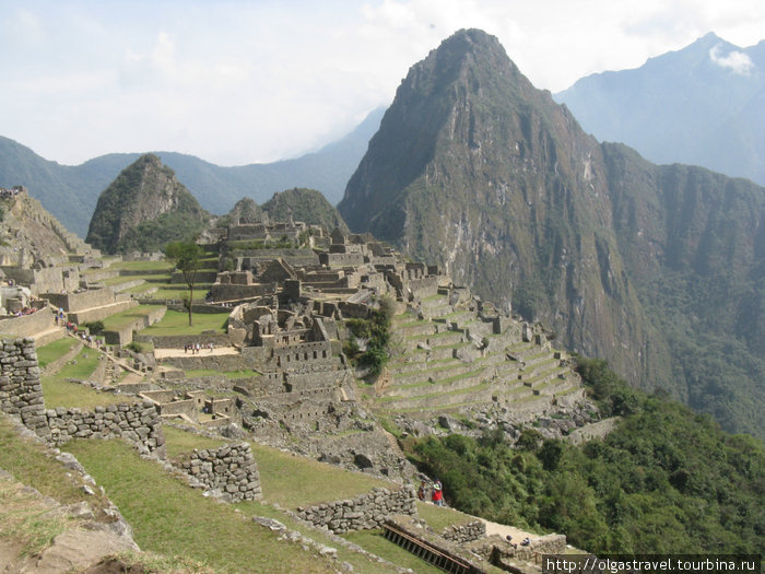 Самые знаменитые руине Мачу Пикчу. Мне так хотелось подняться на гору, но увы... Перу