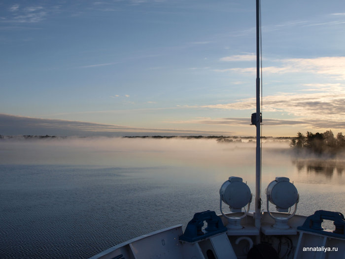 Карельское утро на Онежском озере Кижи, Россия