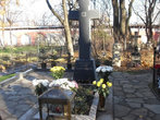 могила Солженицына