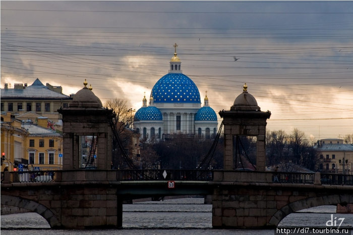 Любимый город. Сеть в небе Петербурга.