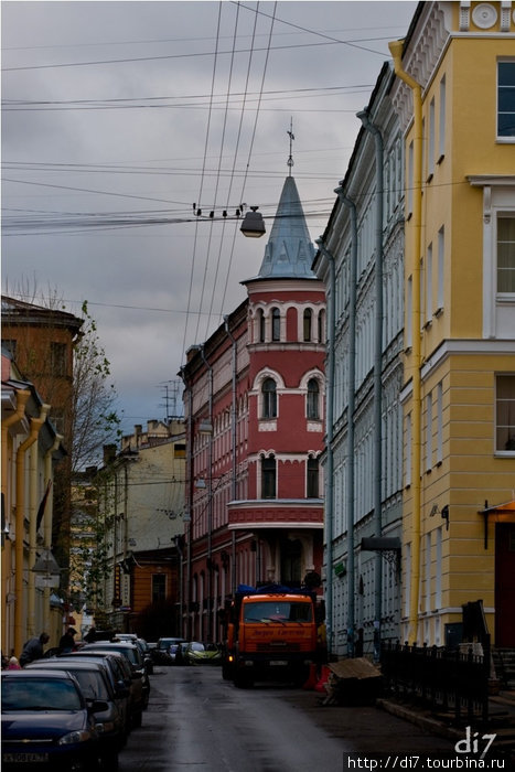 Любимый город. Сеть в небе Петербурга.