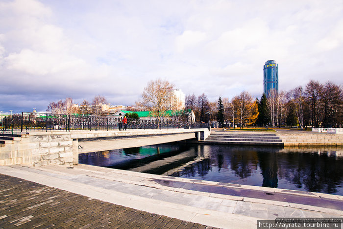 мостов очень много в городе как больших так и мальникх Екатеринбург, Россия