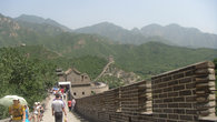 Стена является символом Китая и ее посещаеют не только туристы, самих китайцев там больше, чем путешествующих.
