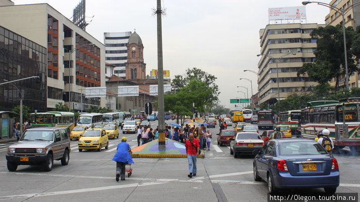 Транспортные дела Колумбии Колумбия
