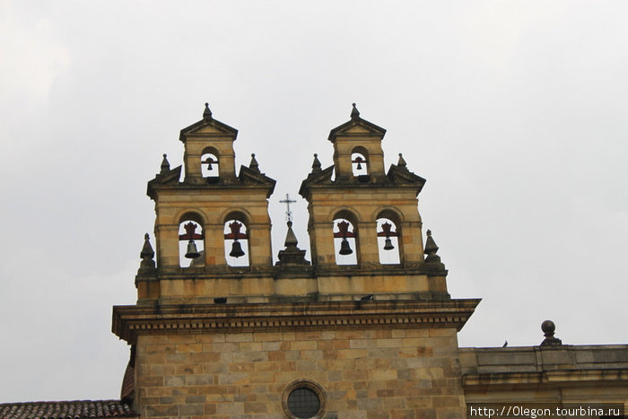 Кафедральный собор на площади Боливара Богота, Колумбия