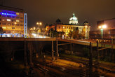 Народный музей — доминанта Вацлавской площади со стороны главного вокзала и района Винограды