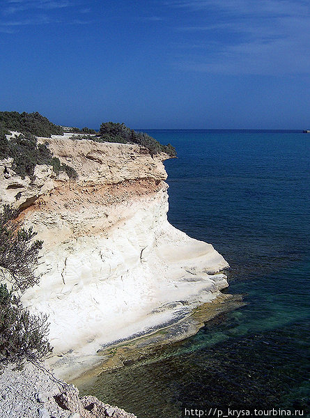 Скалистые берега в районе Марсашлокка Марсашлокк, Мальта