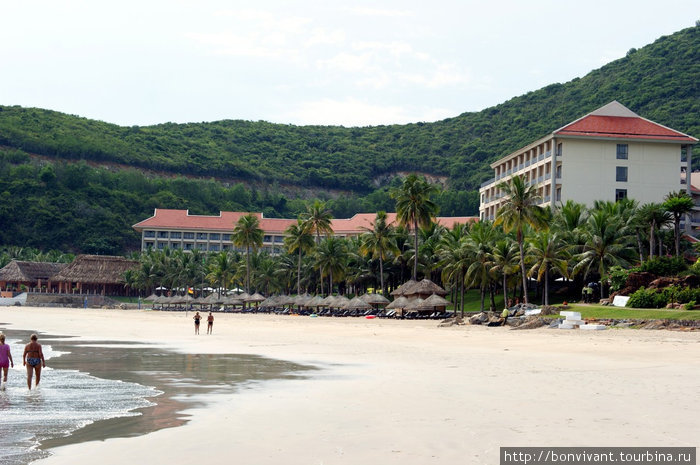 Пляж и отель Нячанг, Вьетнам