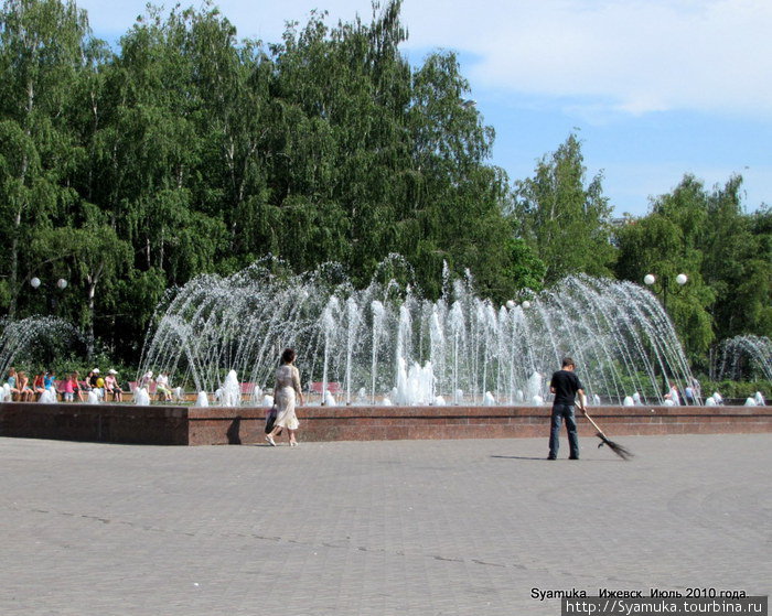 Уборка. Ижевск, Россия