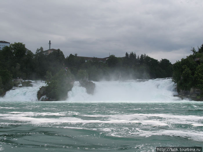 Самый большой водопад в Европе Шаффхаузен, Швейцария
