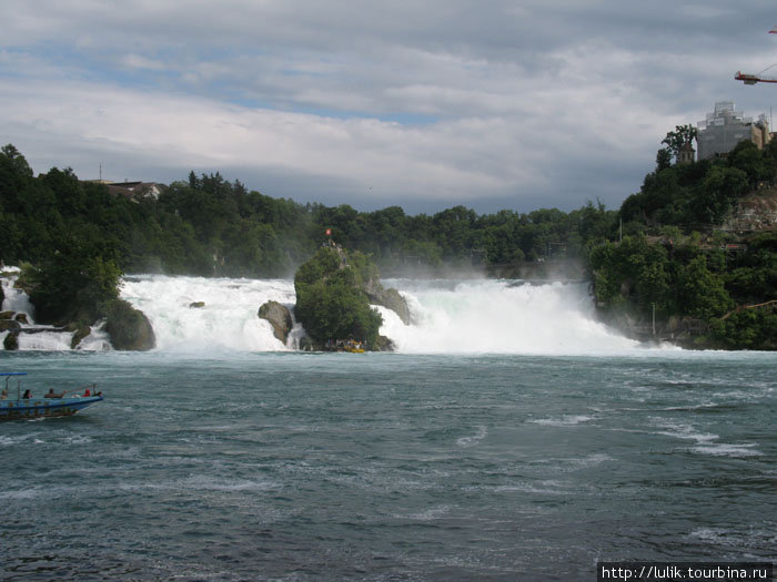 Самый большой водопад в Европе Шаффхаузен, Швейцария