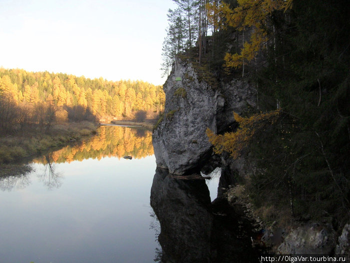 Природные скалы на реке Серга Нижние Серги, Россия