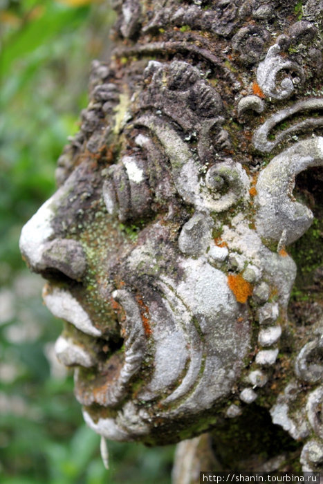 Каменная маска Бали, Индонезия