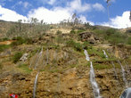 Многочисленные водопадики при подходе к источникам