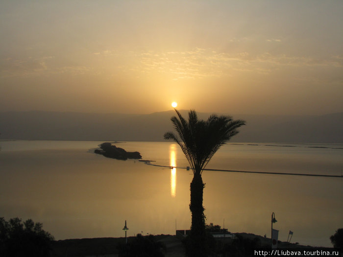 Рассвет над Мёртвым морем. Мертвое море, Израиль