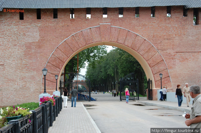 Кремлёвские ворота Новгородская область, Россия