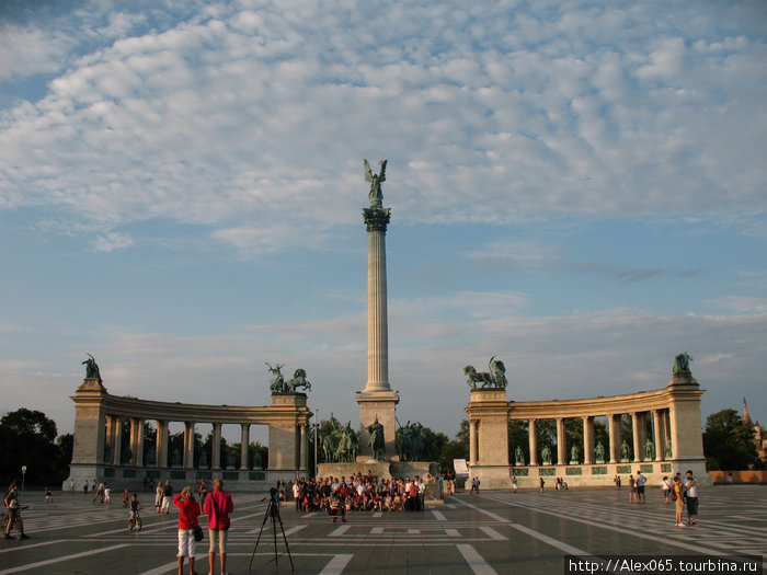 Монумент Тысячелетия Будапешт, Венгрия
