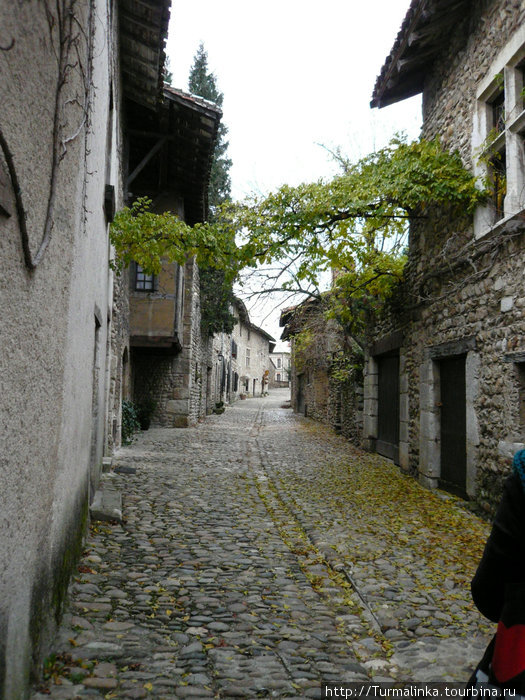 Перуж - еще один средневековый городок Перуж, Франция