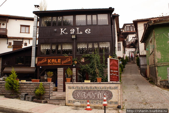 Самый лучший ресторан района так просто и называется — Кале (крепость) Анкара, Турция