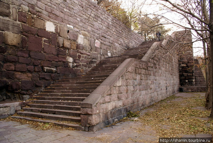 Лестница на крепостную стену Анкара, Турция