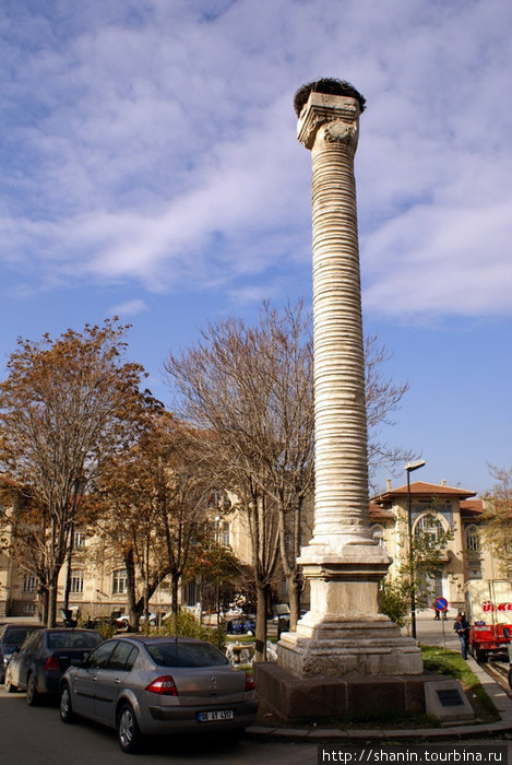Колонна императора Юлиана Отступника в Анкаре Анкара, Турция