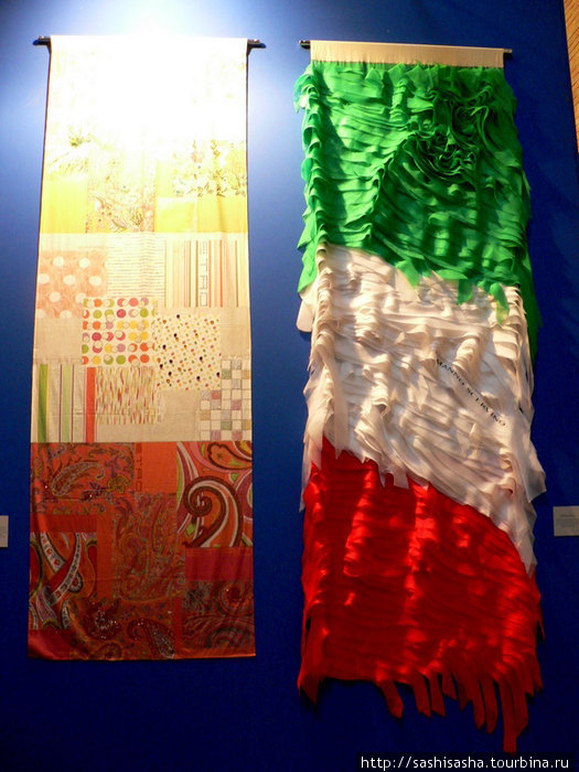 Фантазии итальянских дизайнеров на тему флага Рим, Италия