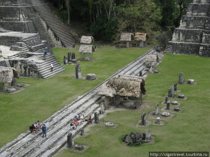 Древний город и современные люди Тикаль Национальный Парк, Гватемала