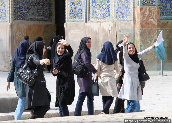 Нетрадиционные девушки Иран