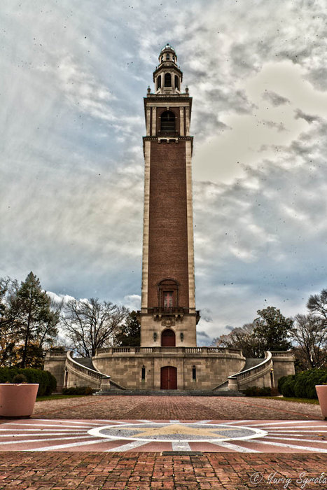 Это Мемориал Первой Мировой Войны — колокольня с 56ю колоколами. Ричмонд, CША