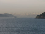 Уже видны высокие здания Стамбула.