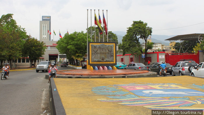Типа, мозаика на асфальте Венесуэла