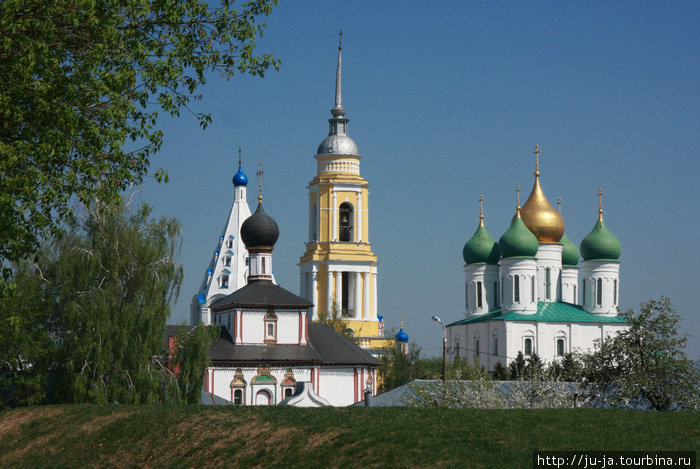 Высокая церковная плотность) Коломна, Россия
