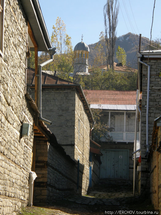 Каменный Лахыч Лагич, Азербайджан