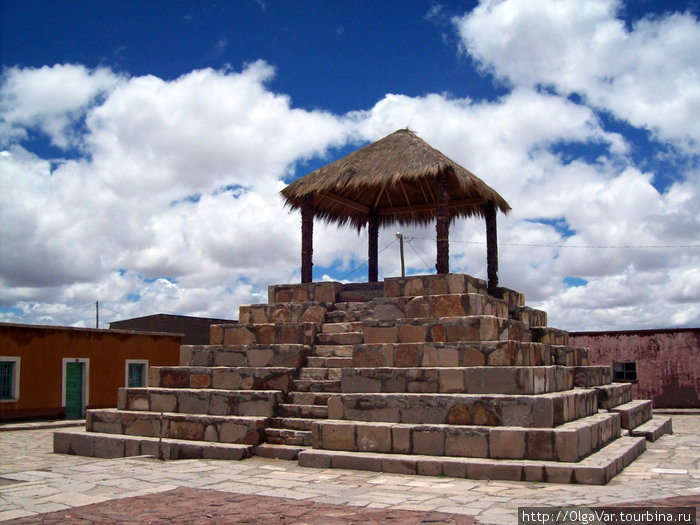 Пирамида Уюни, Боливия