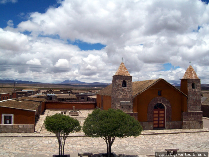 Хатум-Пукара. Церковь Уюни, Боливия