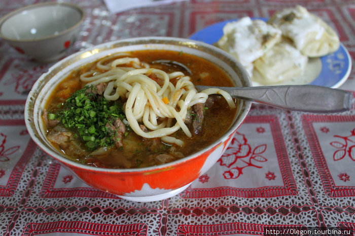 Лагман- овощная подливка с бараниной и домашней лапшой Ташкент, Узбекистан