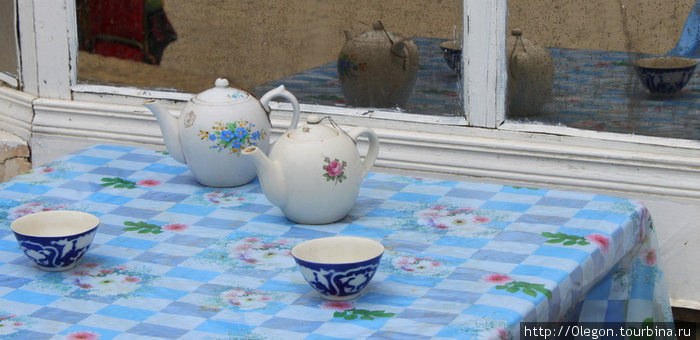 На востоке, что за жизнь без чайхоны? Ташкент, Узбекистан