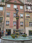 Marktbrunnen — рыночный фонтан