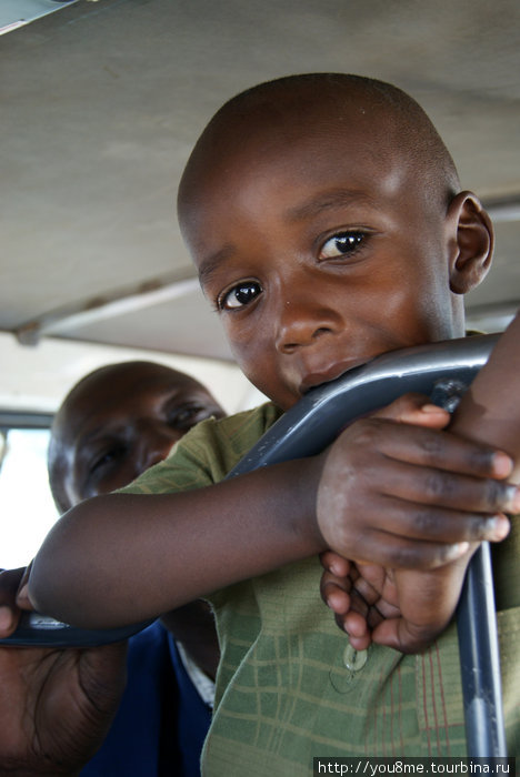 ребенок Кисуму, Кения