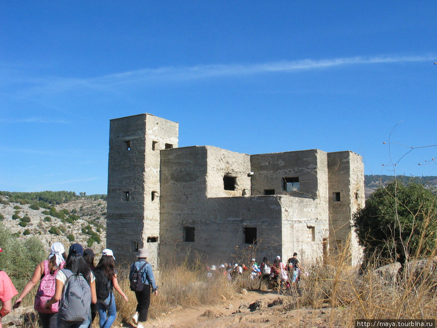 крепость, построенная англичанами в начале 20-го века Нахаль-Амуд Природный Парк, Израиль