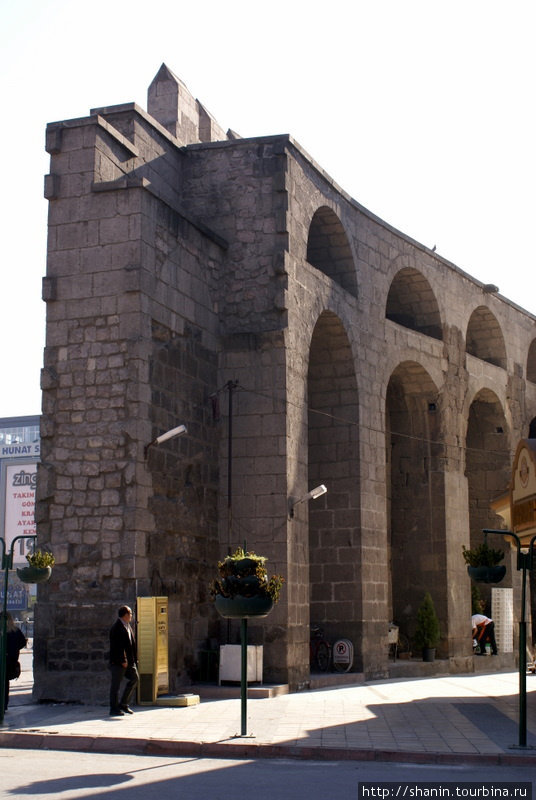 Остаток городской стены Кайсери, Турция