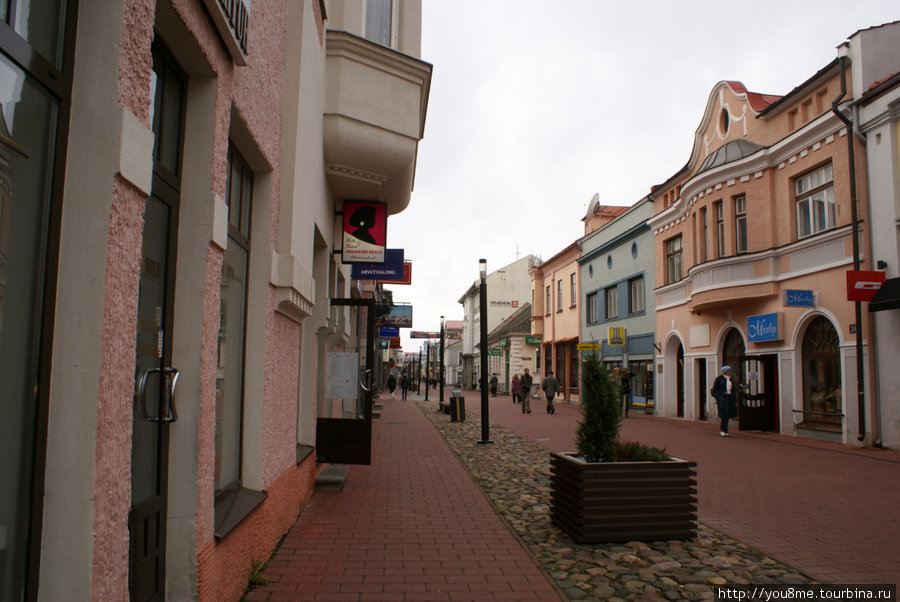 розовый город Пярну, Эстония