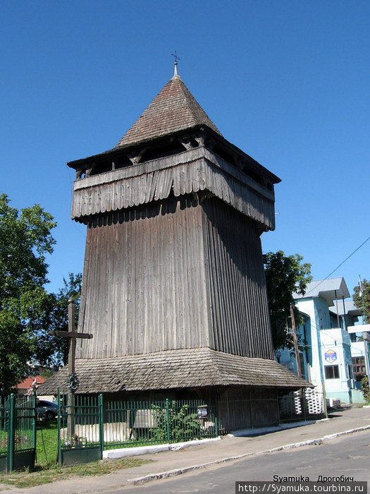 Под стать церкви — и колокольня. XVII век. Дрогобыч, Украина