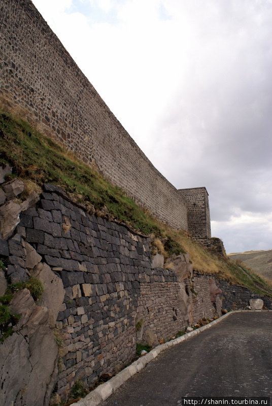 Крепостная стена Карс, Турция