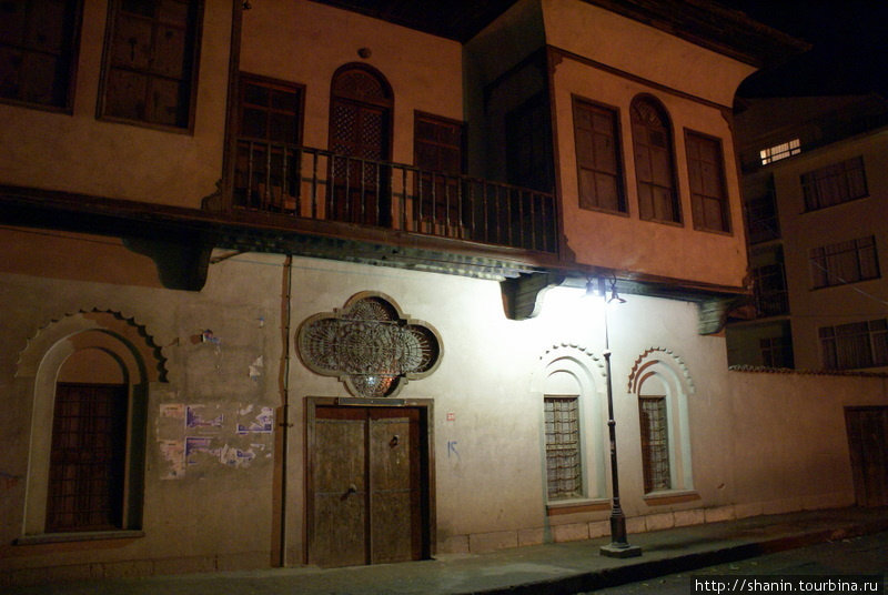 Старый дом — один из пяти сохранившихся до наших дней старых домов Малатья, Турция