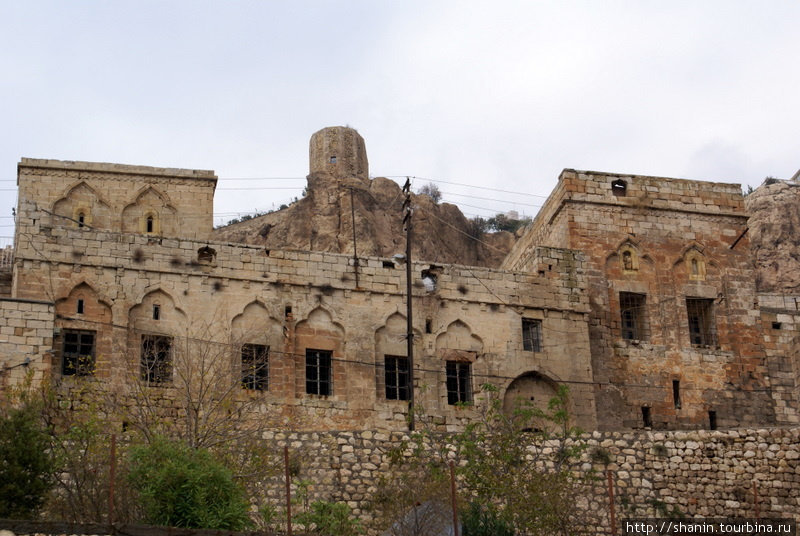 Крепость на вершине скалы в Мардине Мардин, Турция